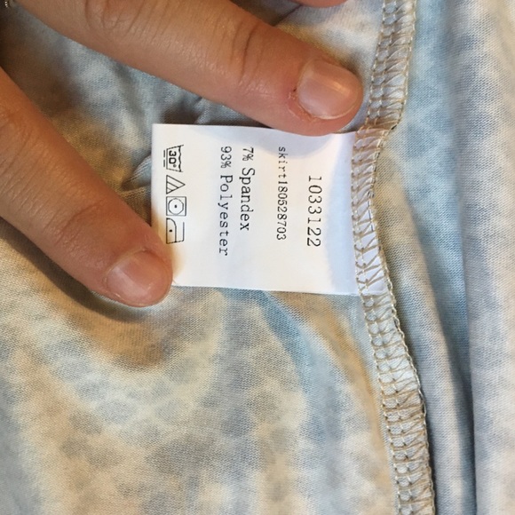 Snake Skin Pattern Mini Skirt (matching crop top on my page available) - Picture 6 of 11